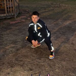 Meet your Posher, Mike